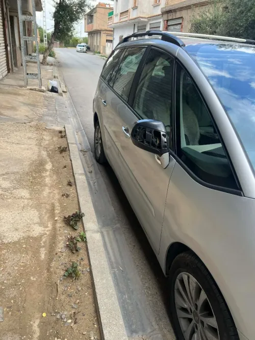 Citroen C4 2008 7 places