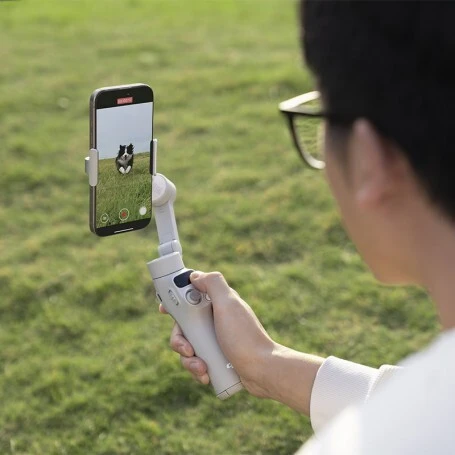 DJI STABILISATEUR SMARTPHONES OSMO MOBILE 7