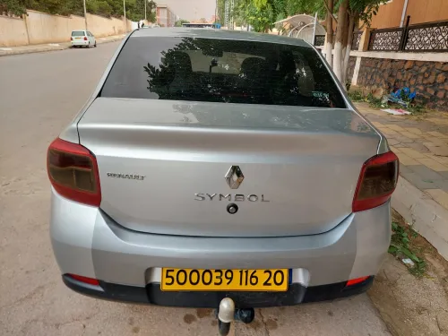 Renault Symbol 2016 Collection