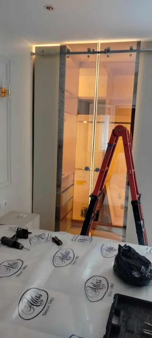 PRO GLASS