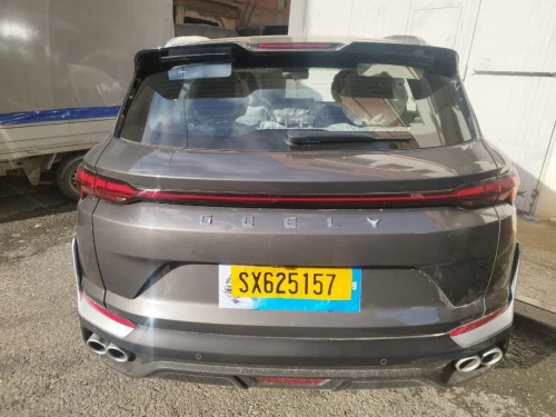 Geely Coolray 2025 