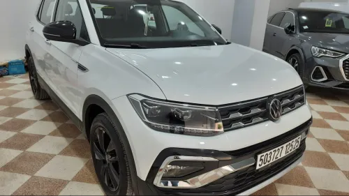 Volkswagen T-Cross 2025 R-line