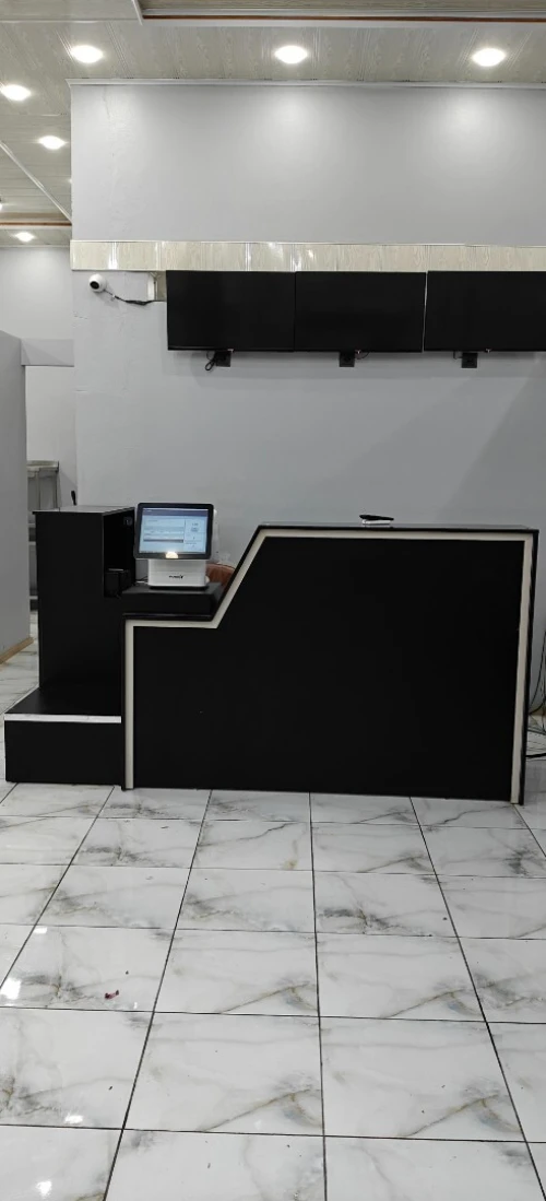 comptoir mdf, caisse, réception 