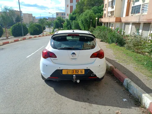 Opel Astra 2012 Astra