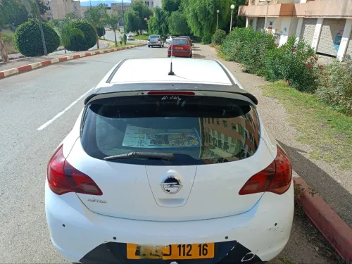 Opel Astra 2012 Astra