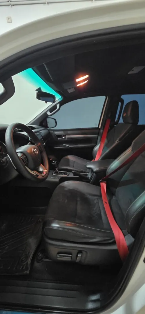 Toyota Hilix 2024 GR