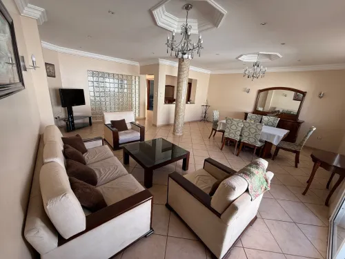 Location vacances Appartement Niveau de villa F5 Oran Oran