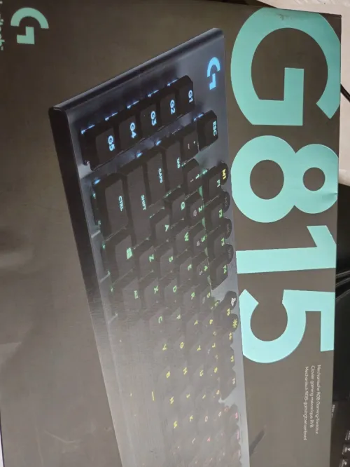 Clavier gaming logitech G815