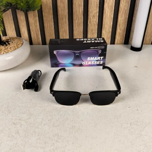 Lunettes Intelligentes F60  Traduction Instantanée IA  et Connexion Bluetooth