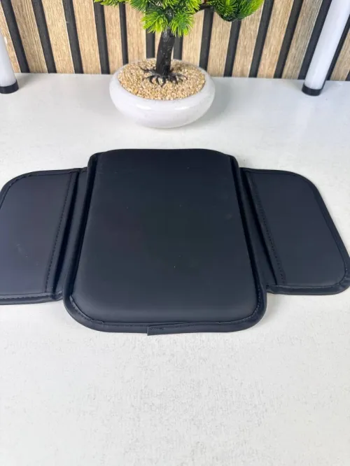 Accoudoir Auto Confortable avec Compartiments de Rangement