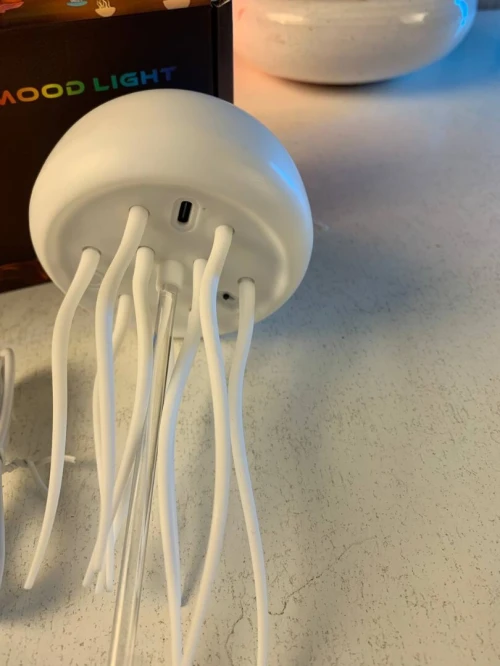 Lampe LED Méduse Dégradée RGB  Effet Tentacules Animés