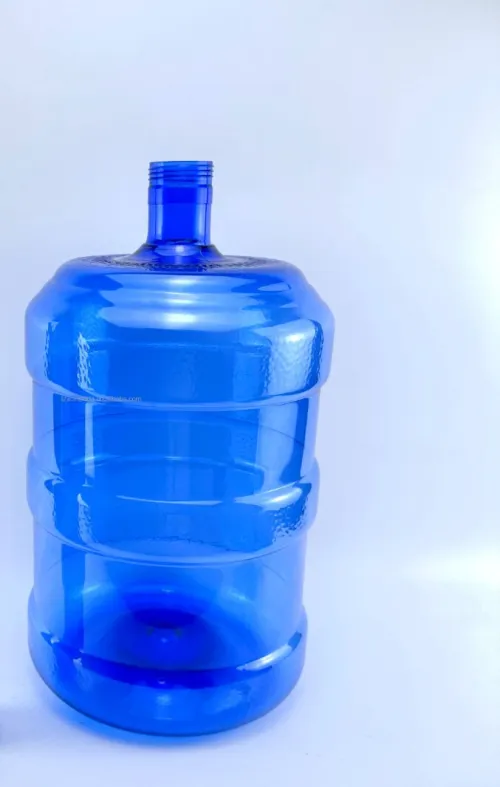Bouteilles d'eau de 20 litre