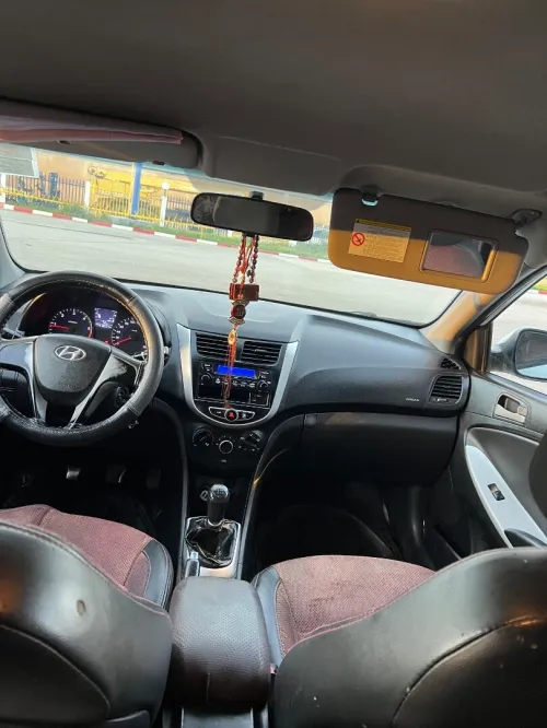 Hyundai Accent RB  4 portes 2013 Accent RB  4 portes