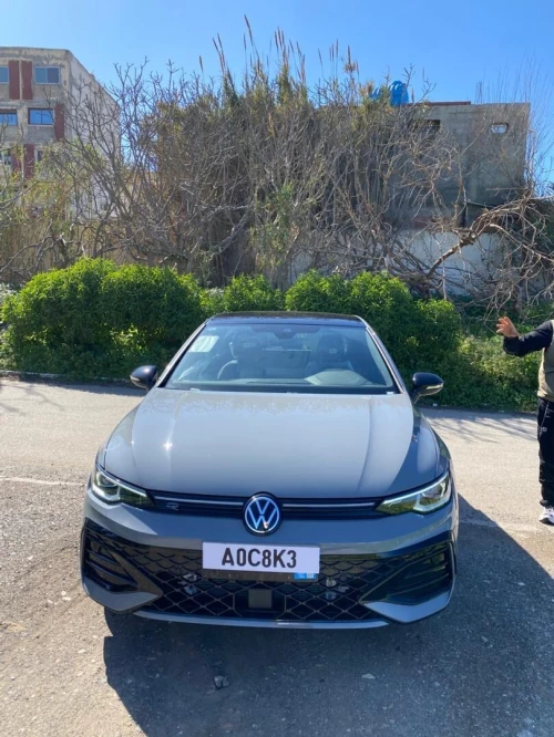 Volkswagen Golf 8 2025 R-Line