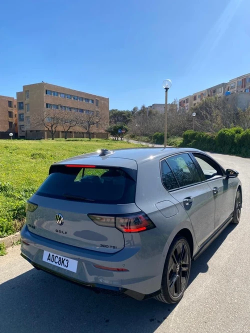 Volkswagen Golf 8 2025 R-Line