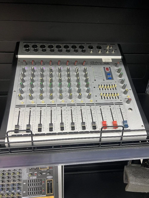Tables de Mixages Amplifiée & Non Amplifiée