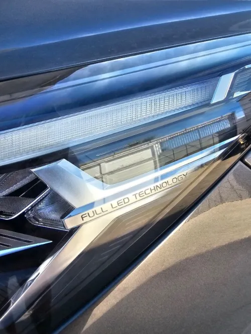 Geely Coolray 2025 