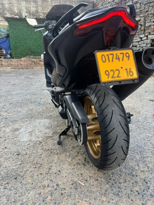 Yamaha TMAX 2022