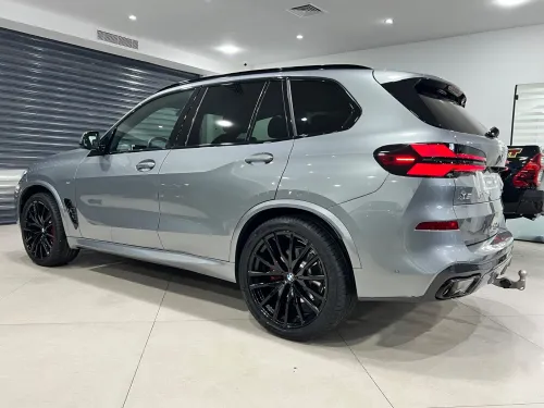 BMW X5 2025 XDRIVE