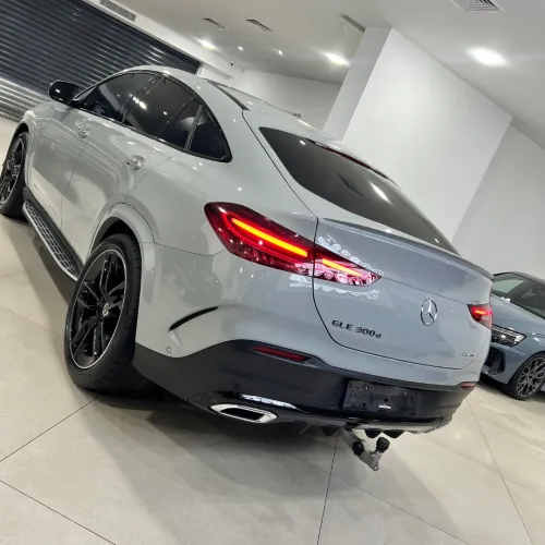 Mercedes GLE 2025 300 D