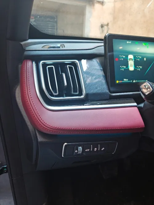 Jetour  X70 PLUS 2026 luxury