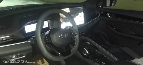 Geely Coolray 2025 Top