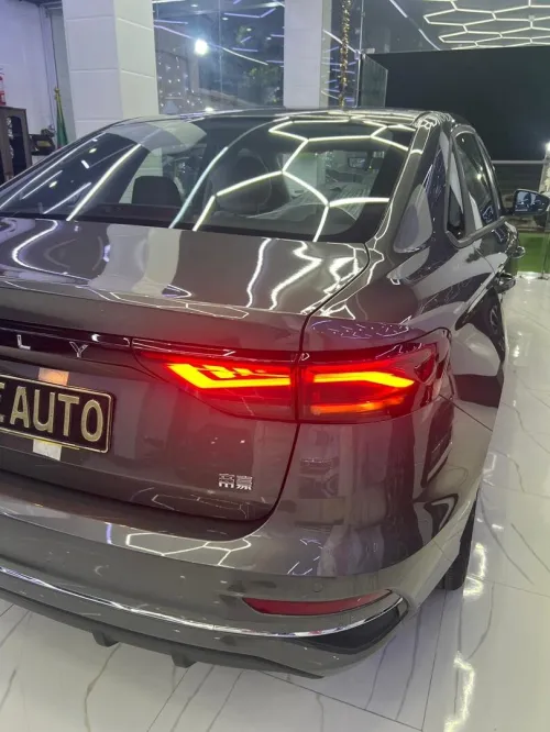 Geely Emgrand 2026 COMFORT avec (Toit)