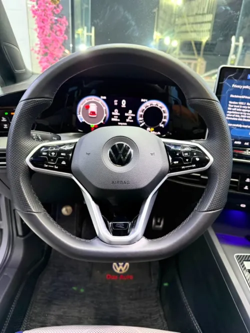 Volkswagen GOLF 8,5 2025 R_LINE