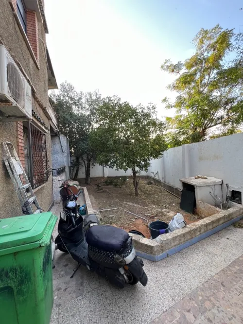 Vente Appartement Niveau de villa F3 Alger El harrach