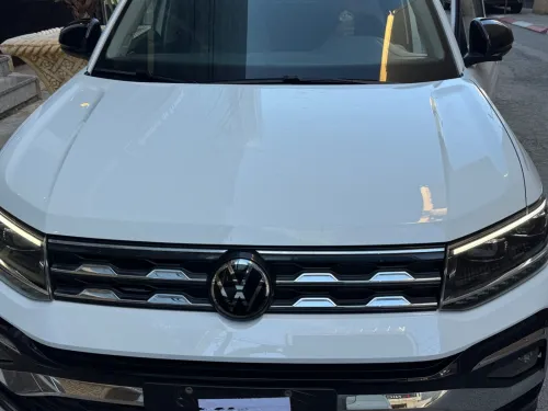 Volkswagen T-Cross 2025 Bits