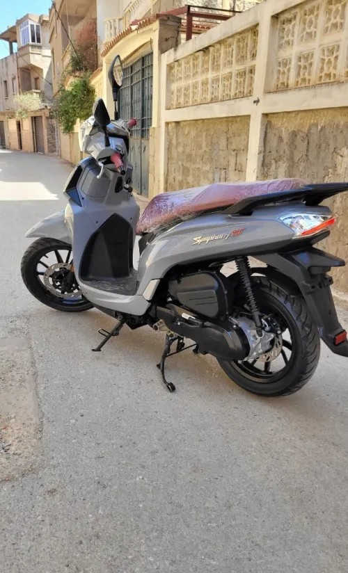 Sym St 200 2025