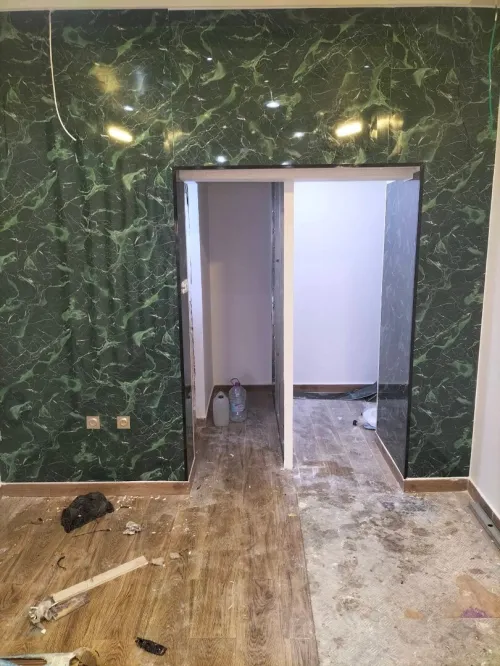 تركيب بديل الرخام والخشب Installer une alternative au marbre et au bois