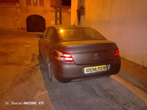 Peugeot 301 2013 Allure