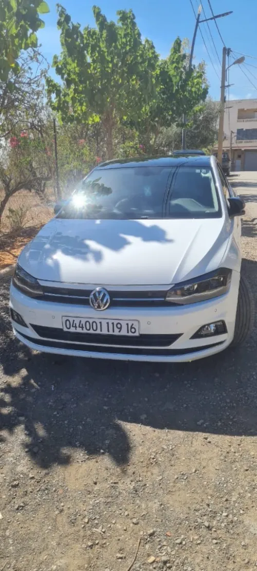 Volkswagen Polo 2019 lacara +