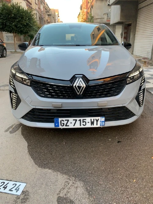 Renault Clio 5  2024 Techno