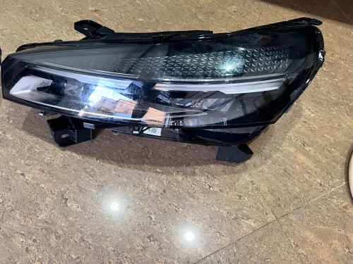 Phare led  avant clio 5 esprit alpine 