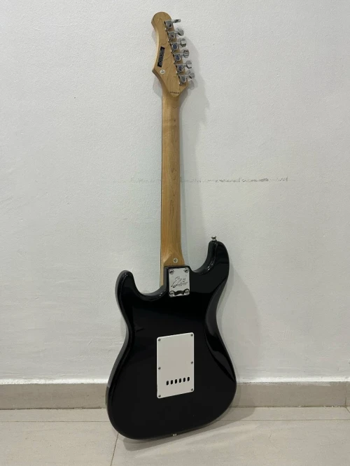 Guitare électrique + ampli 