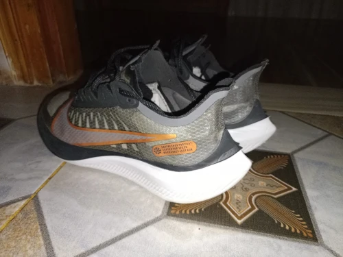 Nike Zoom Gravity Original 42