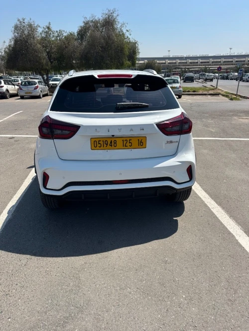 Easy Car HF Location de voiture avec ou sans chauffeur