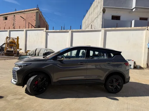 Geely Coolray 2025 full options 00km