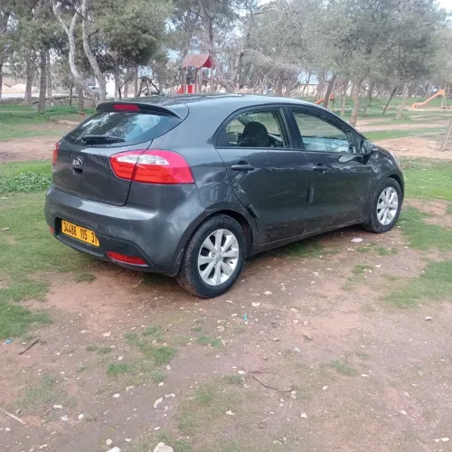 Kia Rio 5 portes 2015 Rio 5 portes