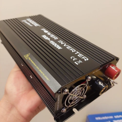Convertisseur originale 12V à 220V 1500W