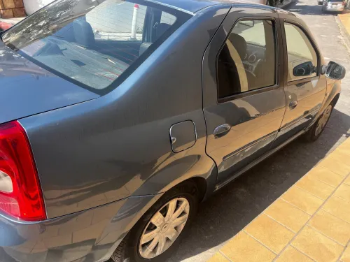 Dacia Logan 2011 Base clim
