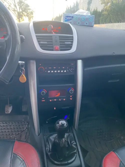 Peugeot 207 2012 