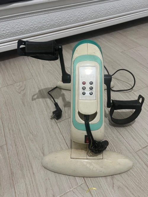 Vélo électrique d exercice