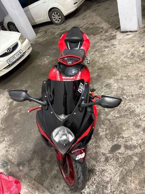 Suzuki k8 2012