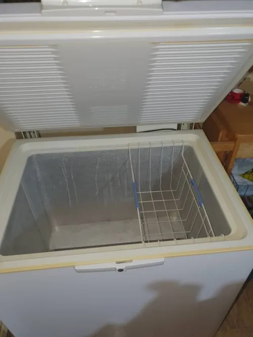 Congélateur Whirlpool en excellent état 