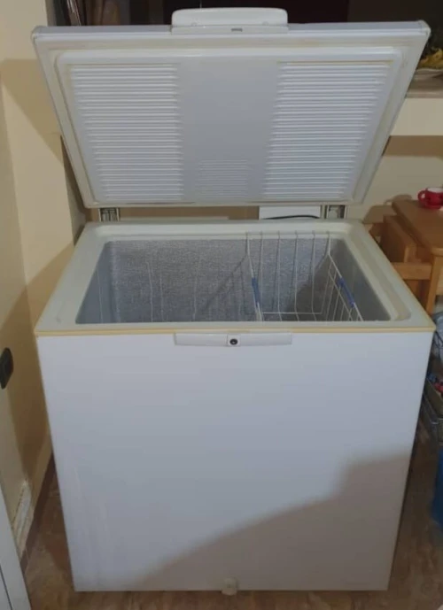 Congélateur Whirlpool en excellent état 
