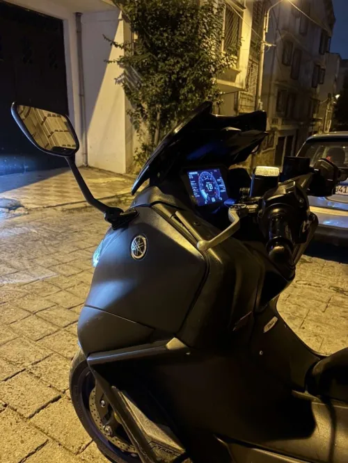 Yamaha Tmax 562 2022