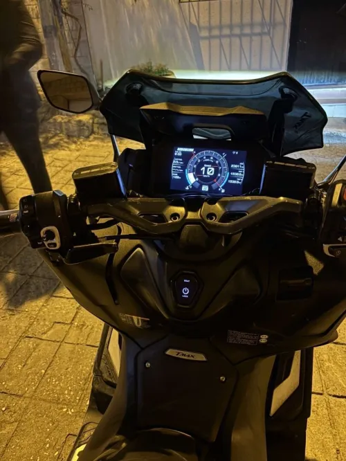 Yamaha Tmax 562 2022